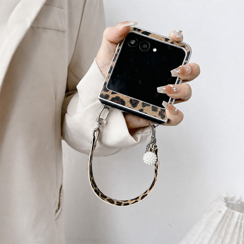 Leopard Print Folding Flip Pho - Phone Cases With Loop ulasan dan harga